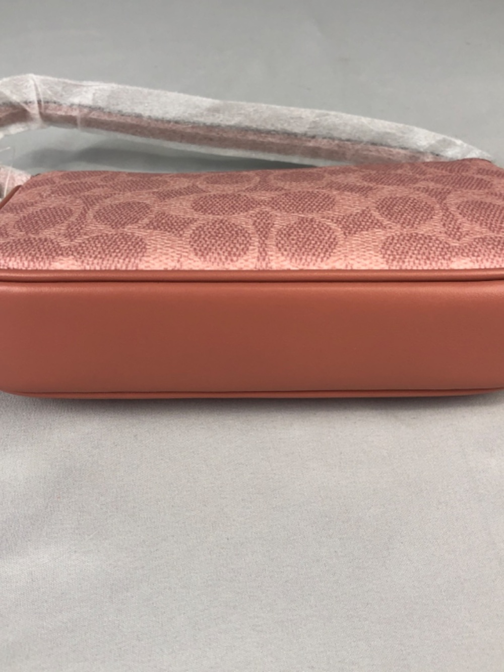 NWT Coach Plaza Bag 18 In Signature Canvas Brass Melon Pink CCD38 Wristlet - Picture 8 of 13